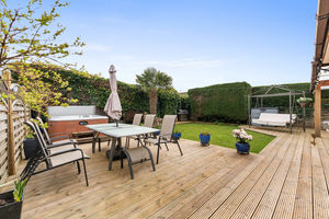 Photo 18- click for photo gallery